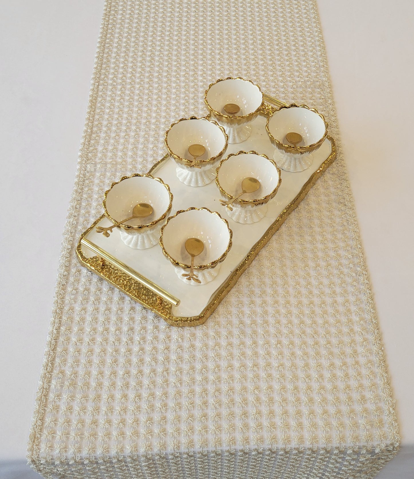 Luxe lace Table Runner