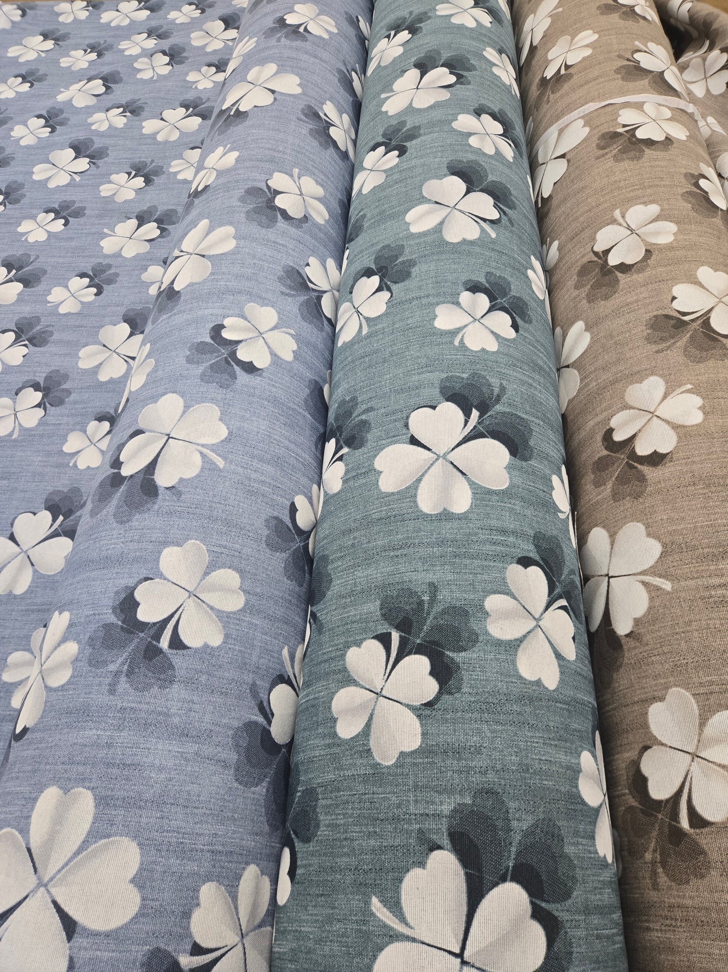 8140 Clovaire Blue