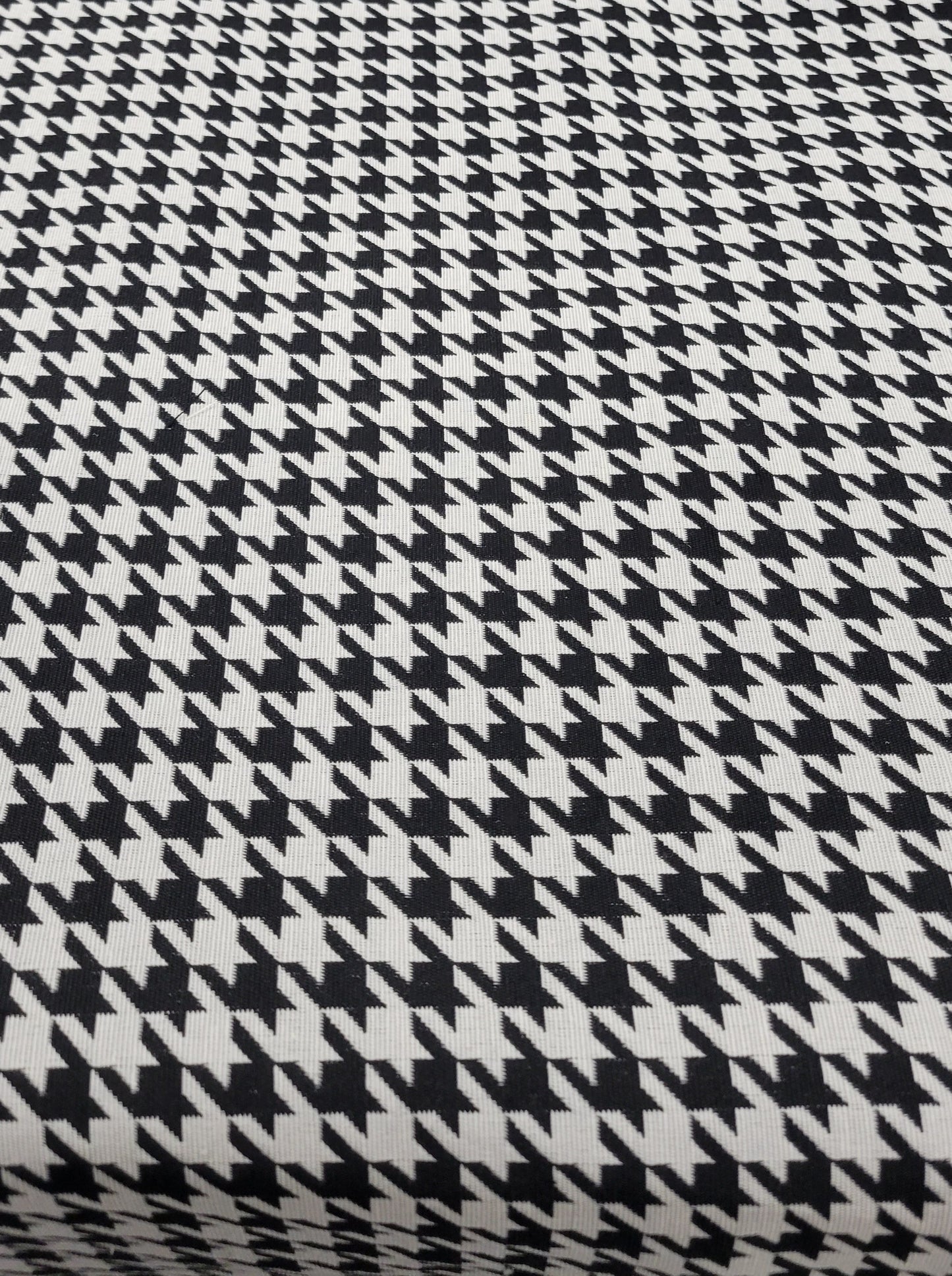 2970 Houndstooth