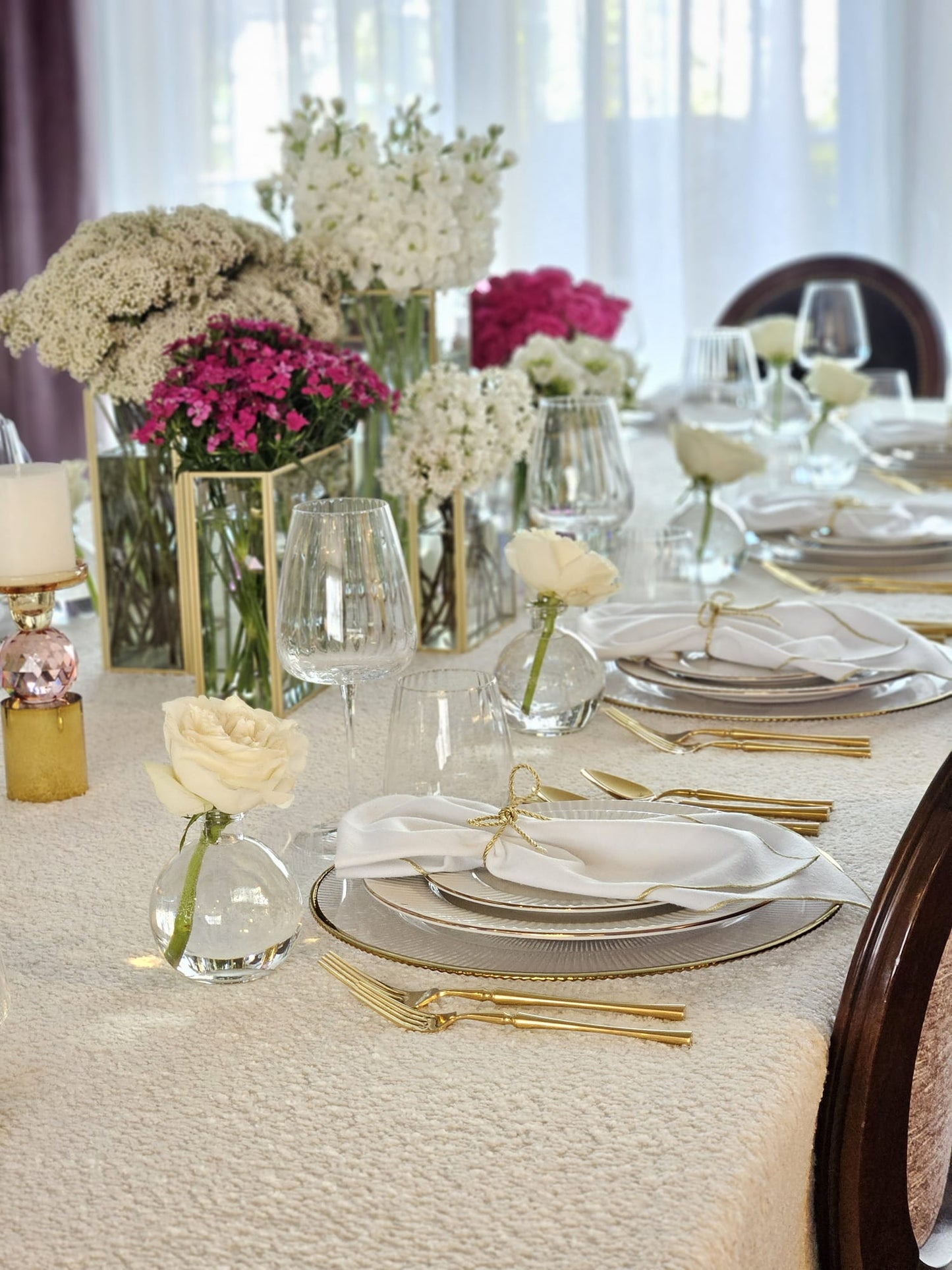 3188 Pavia Boucle Antique White