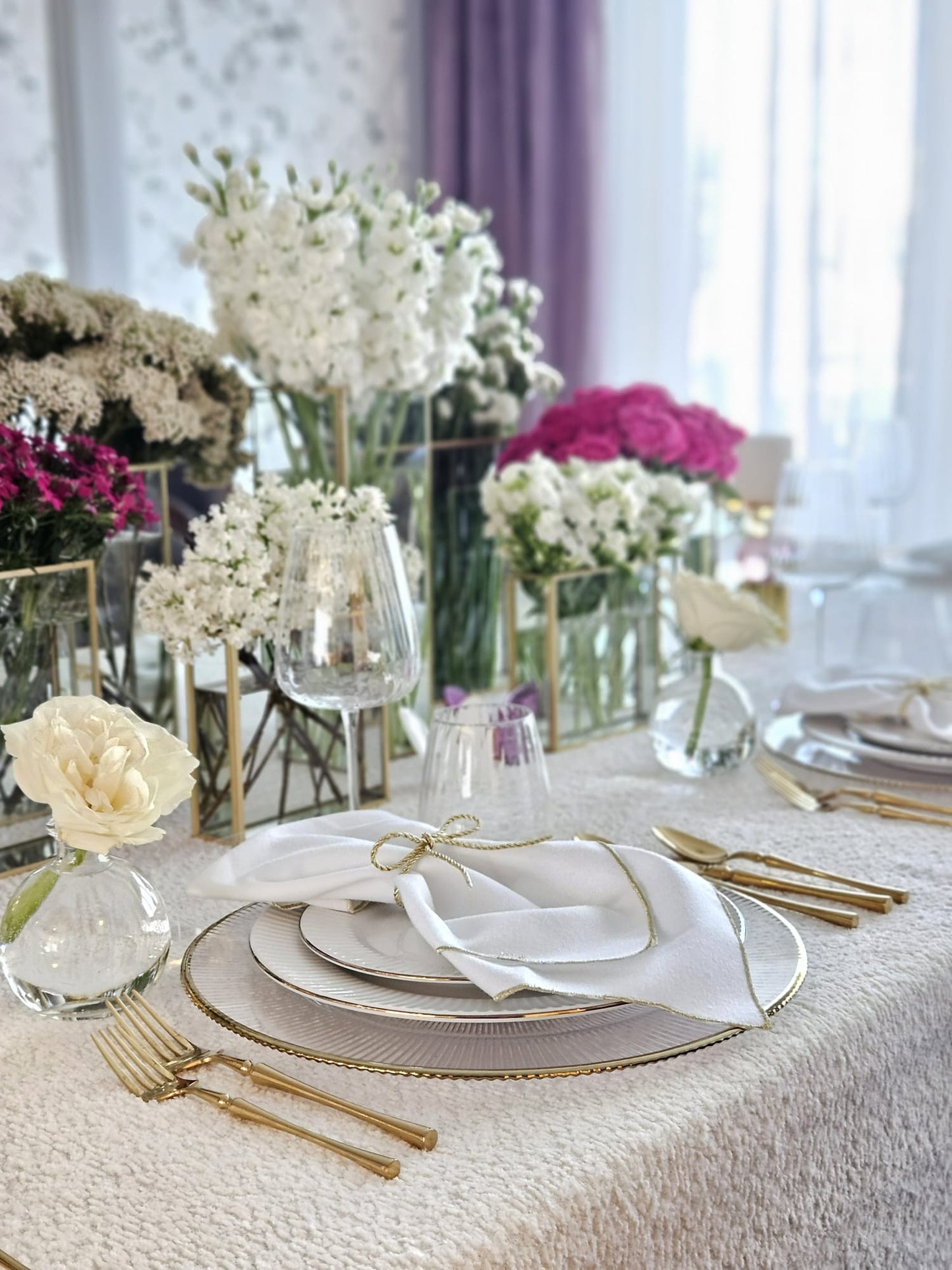 3188 Pavia Boucle Antique White