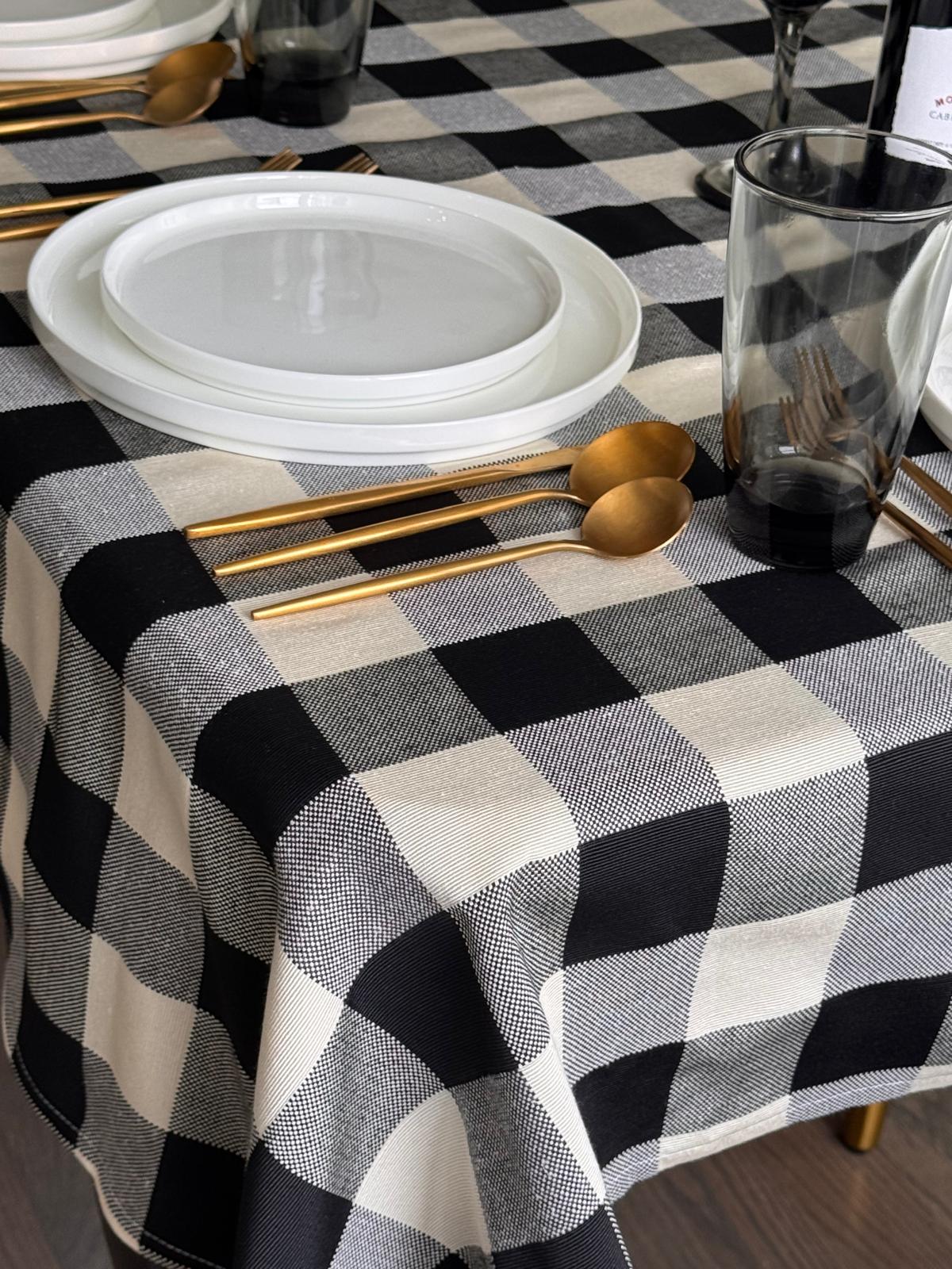 2977 Checkered Black Hunter and Ruby Red