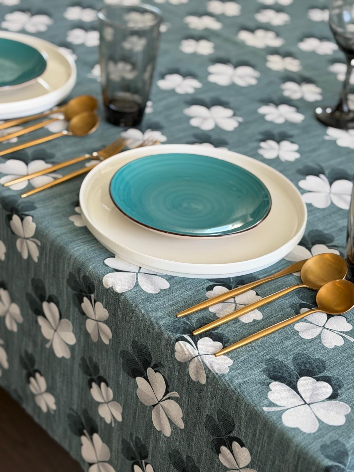 8140 Clovaire Teal