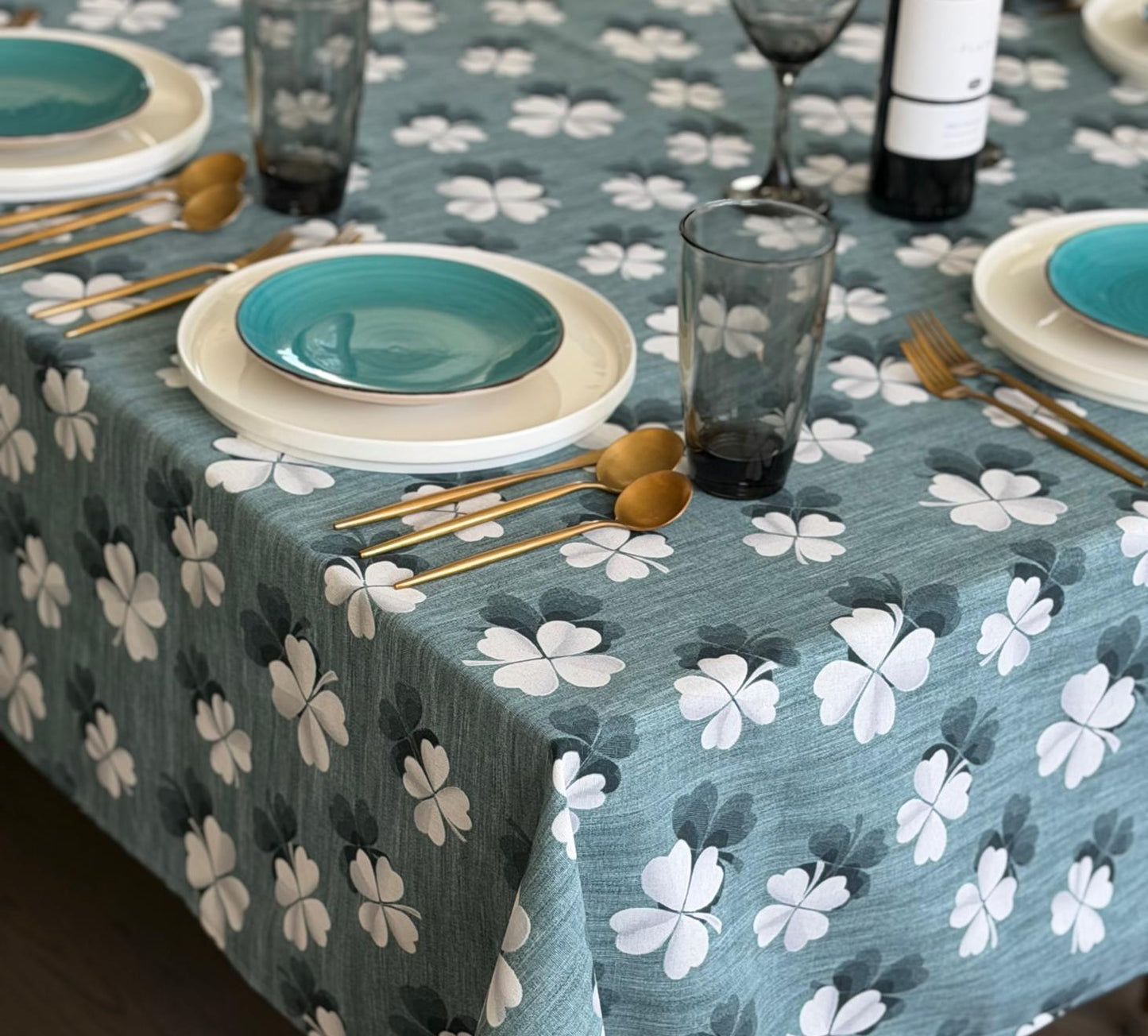 8140 Clovaire Teal