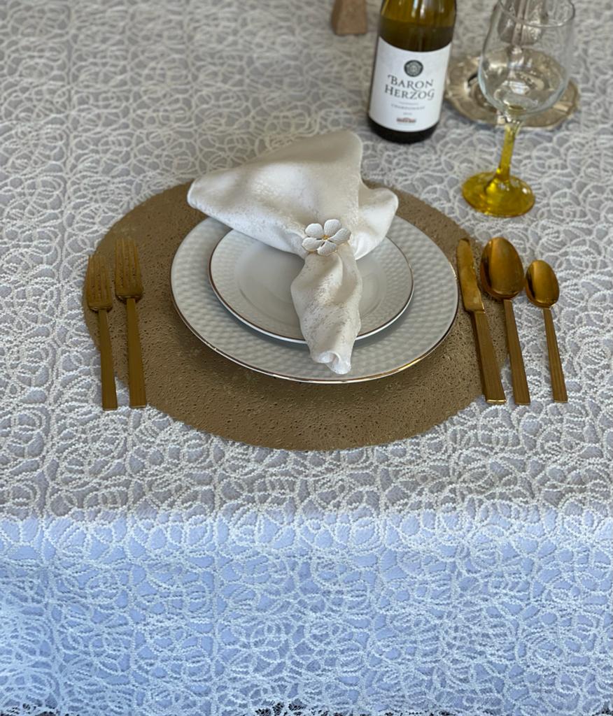 Liner Tablecloths