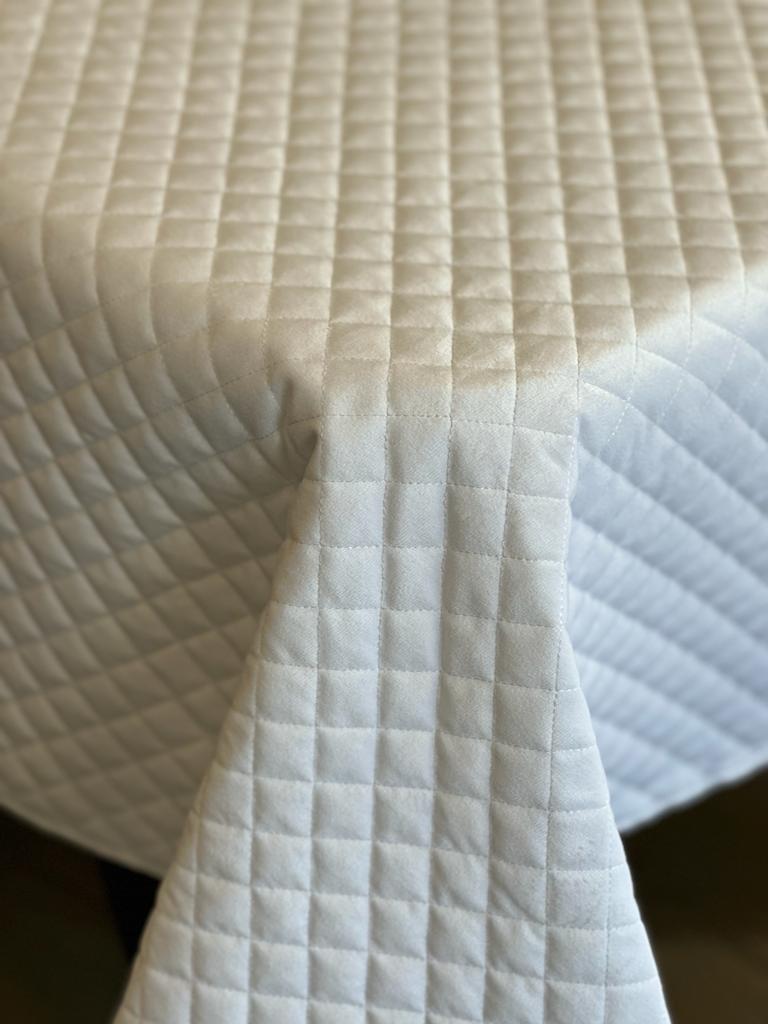 6030 Velvet Quilted White